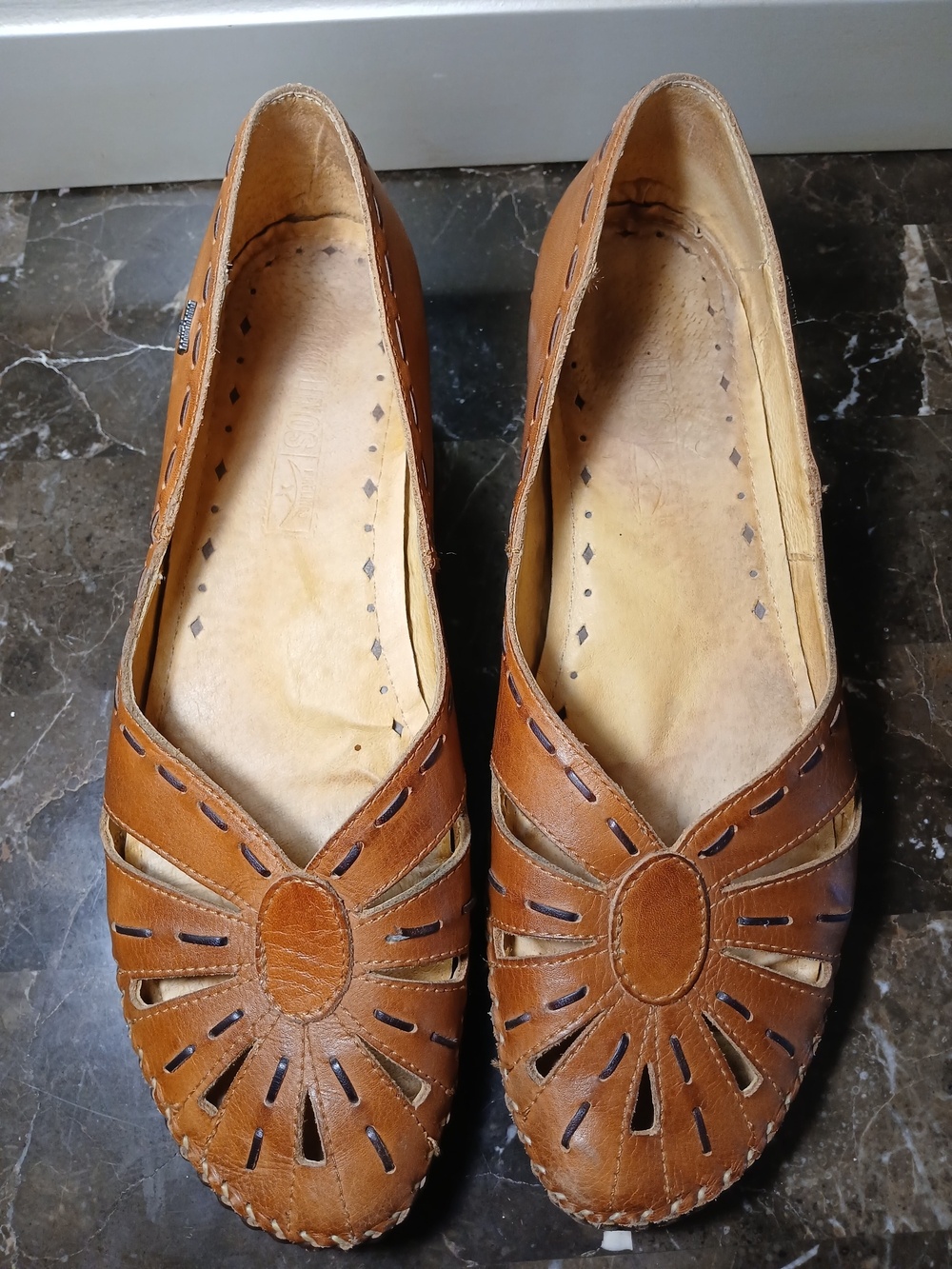 PIKOLINOS Vintage Tan Cutout Leather Slip-On Shoes